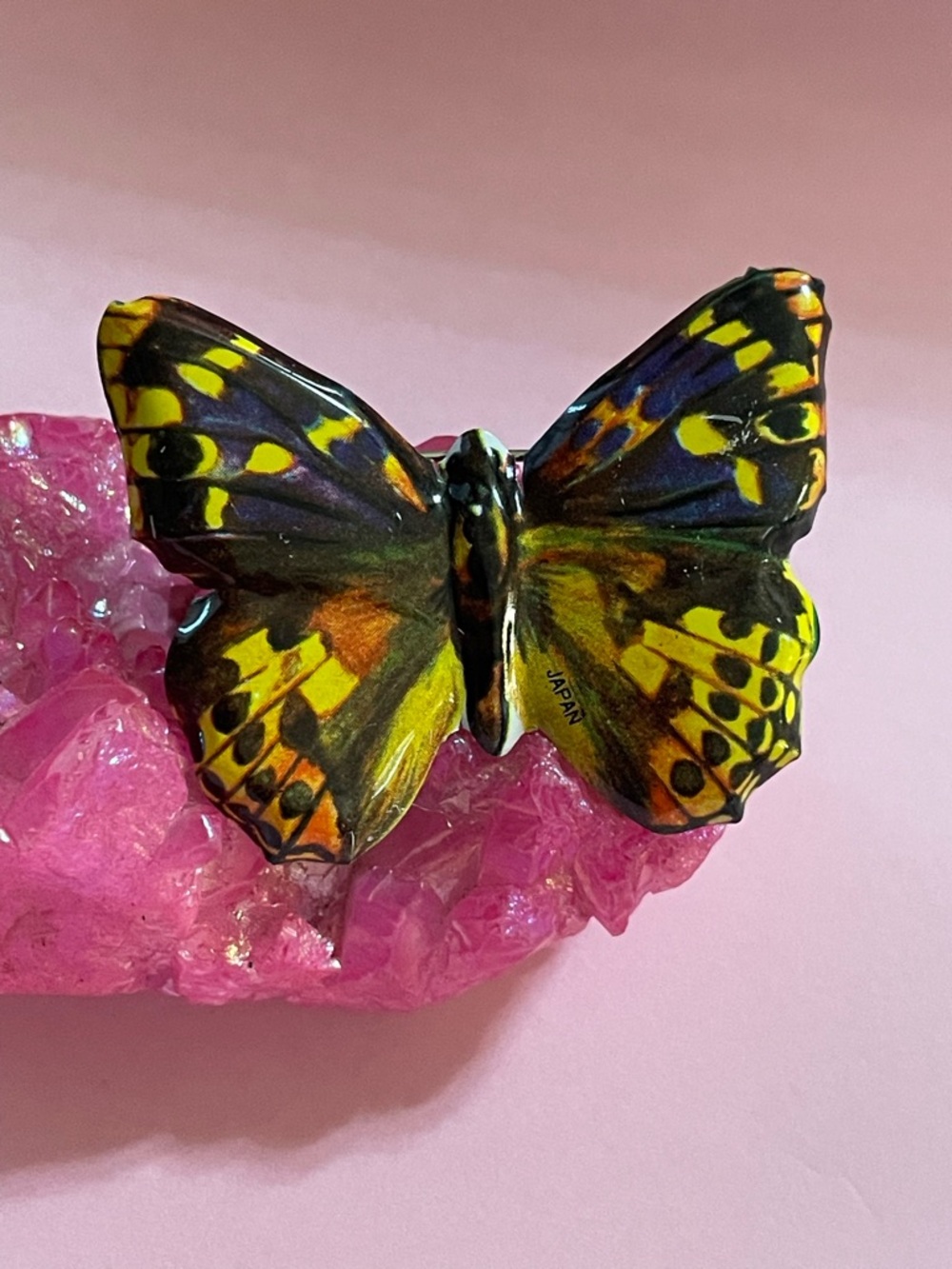 Vintage Tin Butterfly Brooch #9991 💎